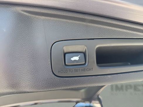 Used 2017 Honda CR-V EX-L image 30