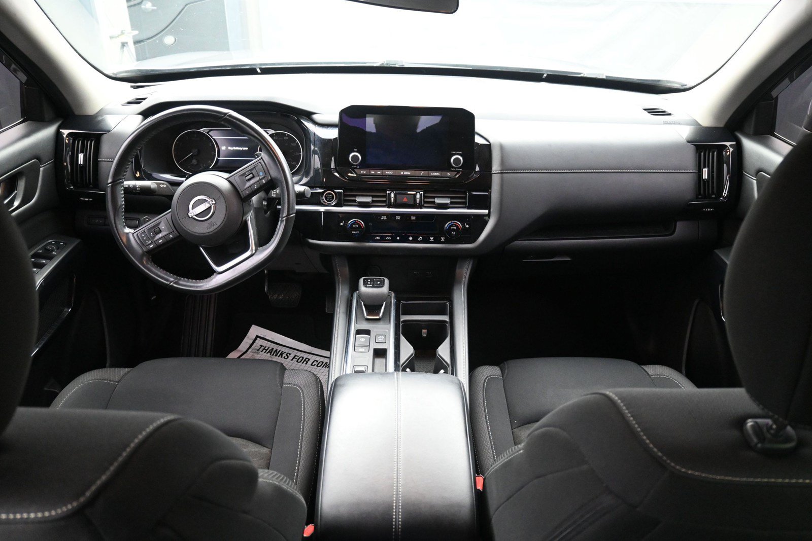 Used 2024 Nissan Pathfinder SV FWD image 21
