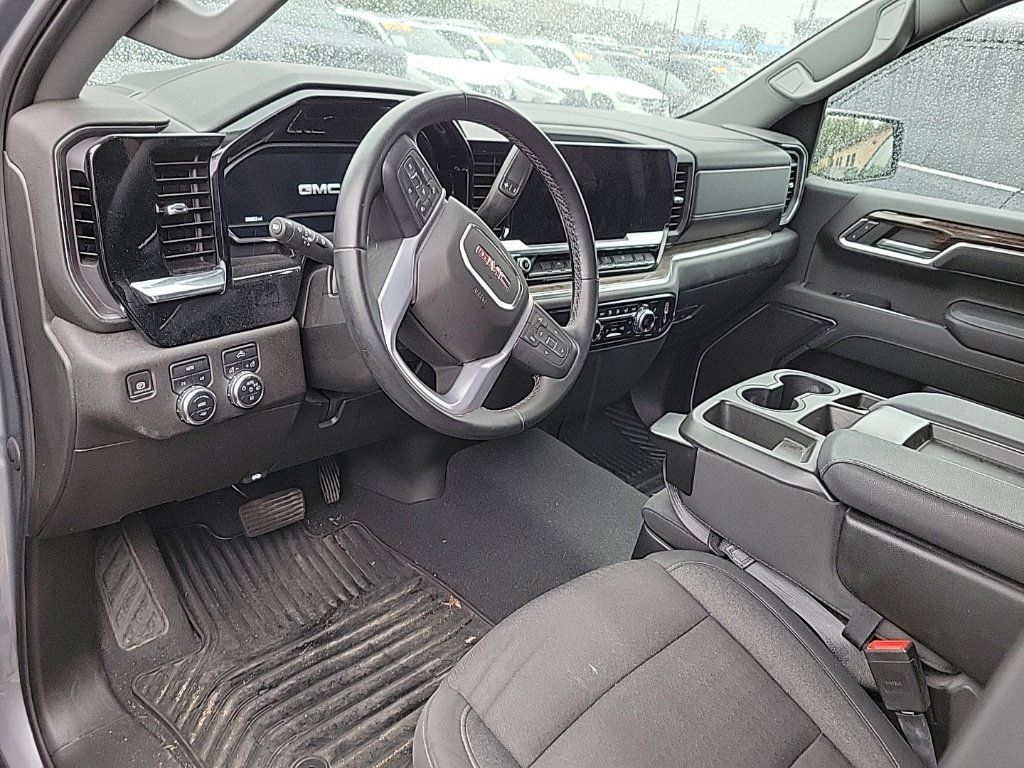 Used 2023 GMC Sierra 1500 Elevation AWD/4WD image 8
