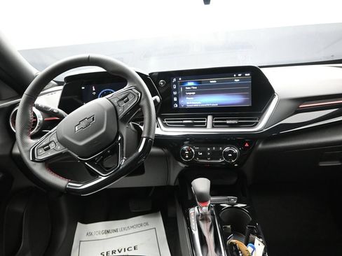 New 2026 Chevrolet Trax RS w/ Sunroof Package FWD image 15