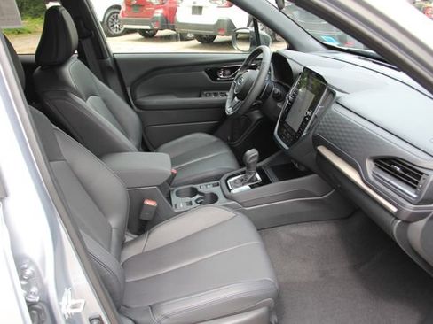 Certified 2025 Subaru Forester Limited AWD/4WD image 37