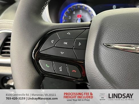 New 2026 Chrysler Pacifica Limited w/ S Appearance Package image 32