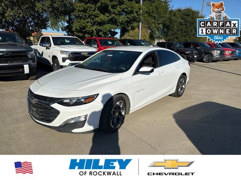Used 2024 Chevrolet Malibu LT FWD image 1
