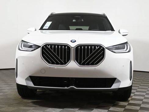 Used 2026 BMW X3 xDrive30i w/ Premium Package AWD/4WD image 10