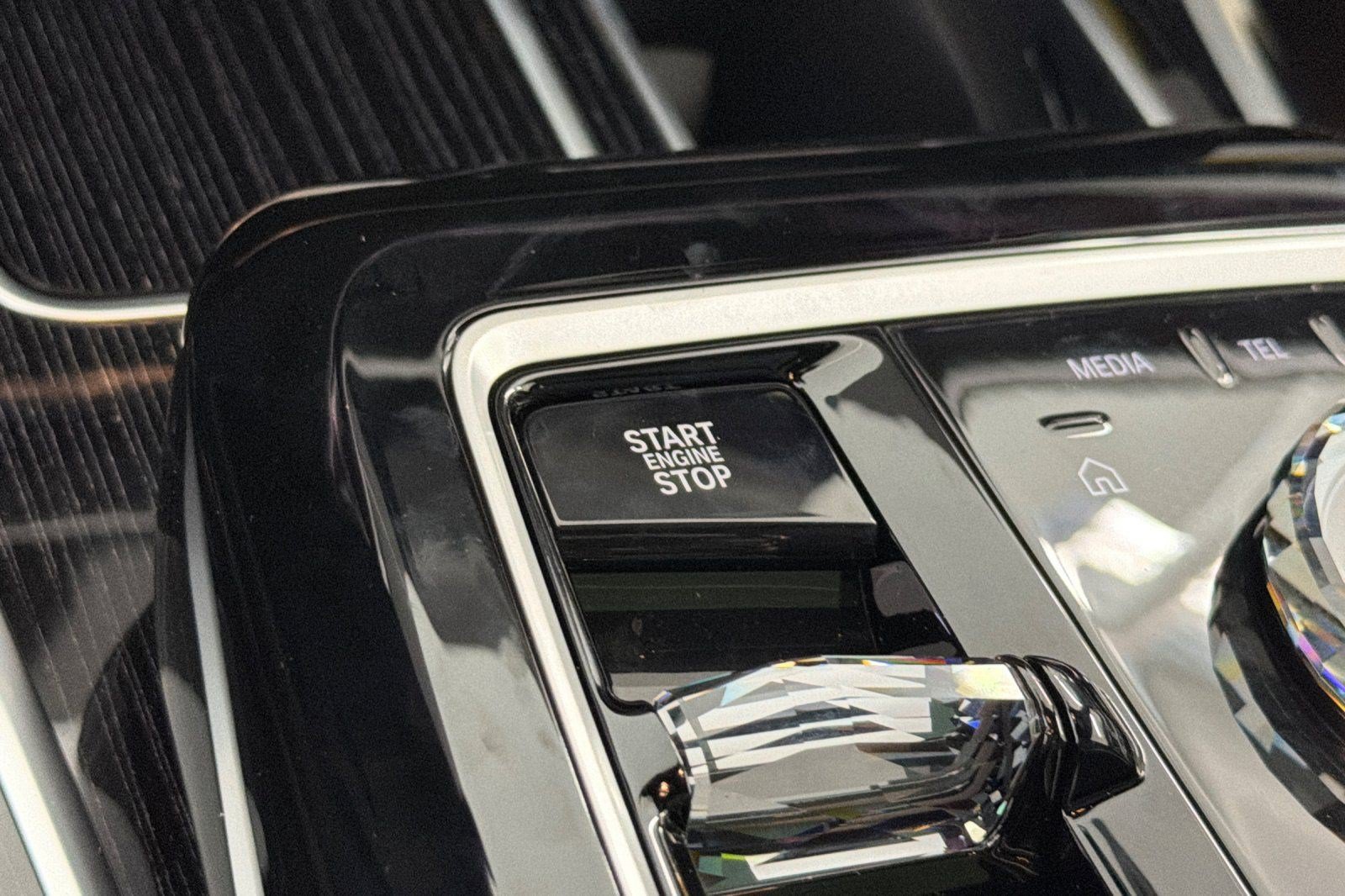 New 2026 BMW 740i RWD image 17