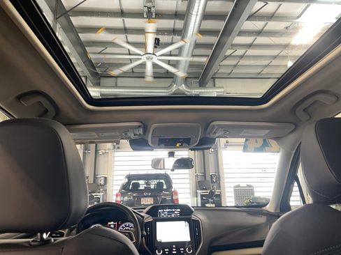 Used 2024 Subaru Forester Limited image 7