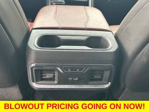 Used 2023 GMC Sierra 1500 Denali Ultimate AWD/4WD image 17