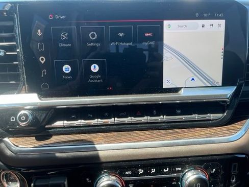 New 2026 GMC Sierra 1500 SLE w/ Preferred Package AWD/4WD image 32