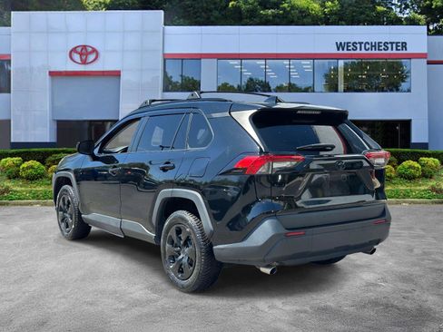Used 2019 Toyota RAV4 LE AWD/4WD image 6