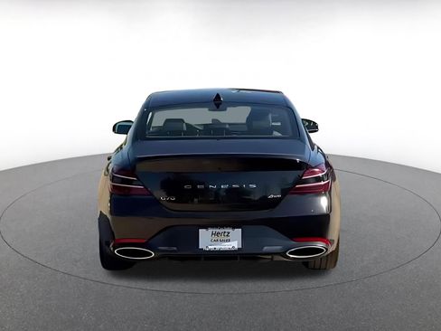 Used 2025 Genesis G70 2.5T image 12