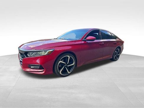 Used 2019 Honda Accord Sport image 4