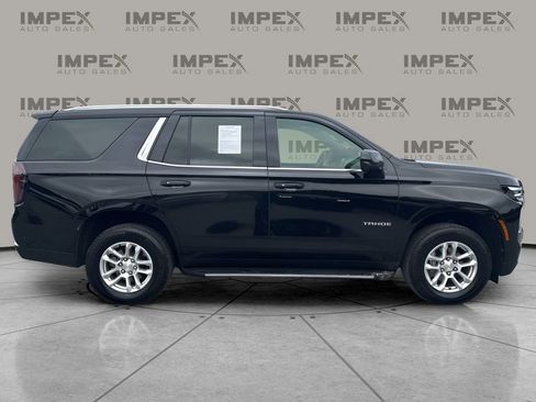 Used 2025 Chevrolet Tahoe LT AWD/4WD image 6