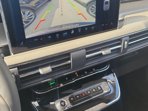 Certified 2023 Lincoln Corsair FWD image 20