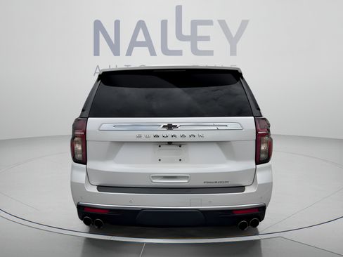 Used 2021 Chevrolet Suburban Premier RWD image 4