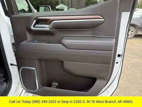 Used 2022 Chevrolet Silverado 1500 LT image 33