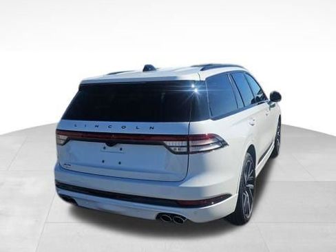 New 2026 Lincoln Aviator Black Label image 3