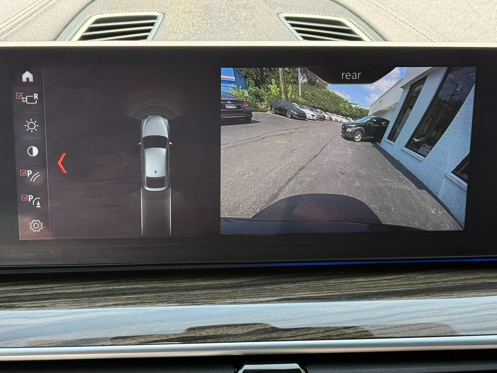 Used 2018 BMW 640i Gran Turismo xDrive AWD/4WD image 16