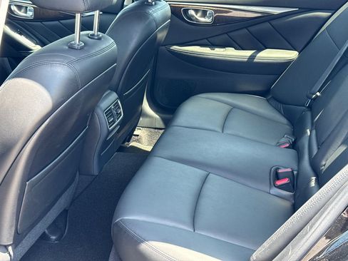 Used 2018 INFINITI Q50 Luxe w/ Essential Package (2.0T Luxe) AWD/4WD image 20