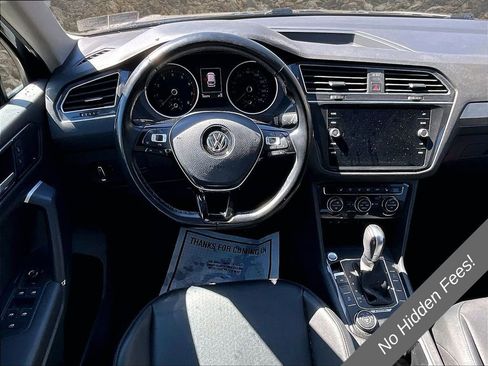 Used 2018 Volkswagen Tiguan SE w/ Panoramic Sunroof Package AWD/4WD image 5