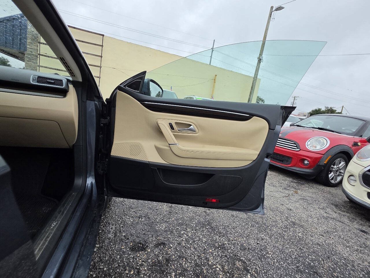 Used 2014 Volkswagen CC Executive AWD/4WD image 12