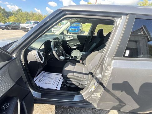 Used 2024 Kia Soul LX w/ Option Group 015 image 11