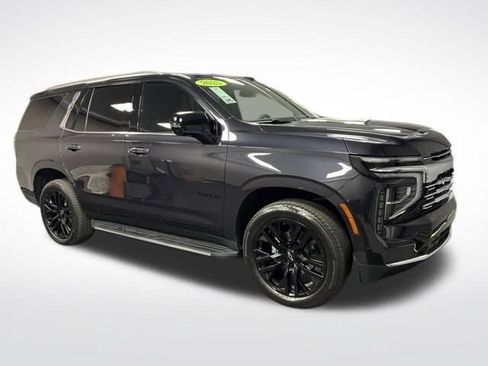 Used 2025 Chevrolet Tahoe Premier RWD image 7