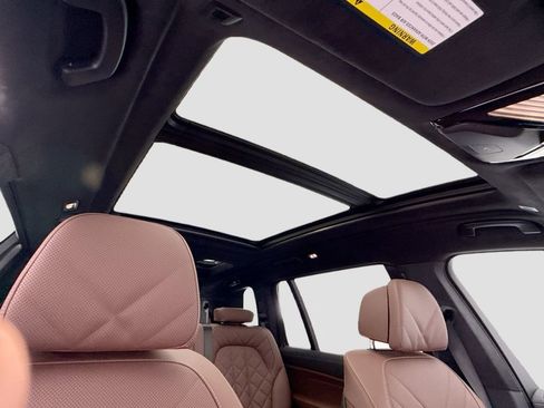 New 2026 BMW X7 xDrive40i w/ Executive Package image 17