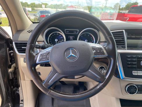 Used 2013 Mercedes-Benz ML 350 4MATIC image 27