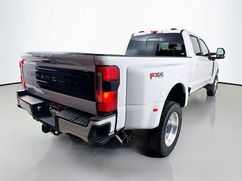 New 2026 Ford F450 Platinum w/ FX4 Off-Road Package image 7