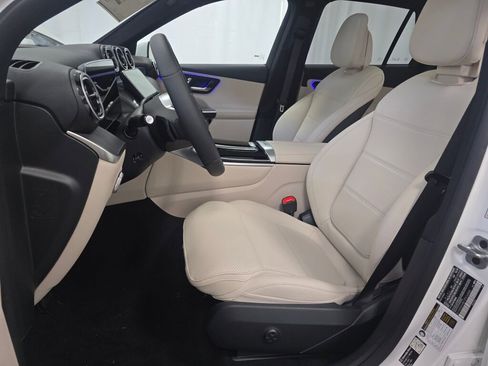 New 2026 Mercedes-Benz GLC 300 4MATIC image 13