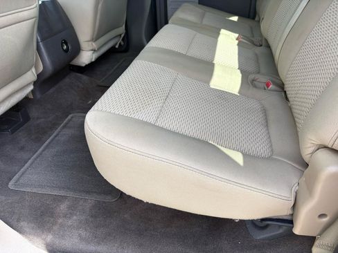 Used 2010 Ford F150 XLT AWD/4WD image 41