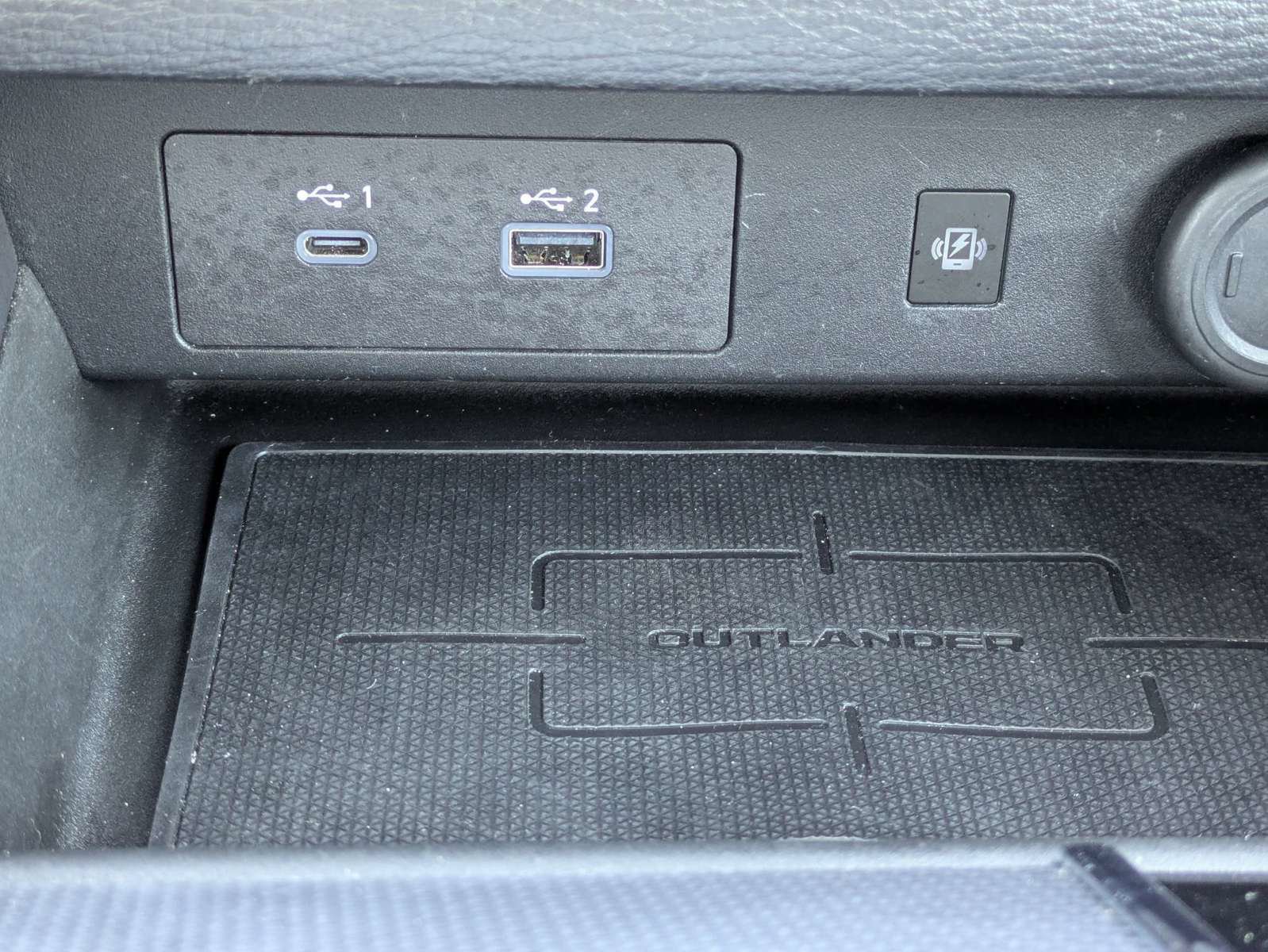 Used 2023 Mitsubishi Outlander SEL FWD image 28