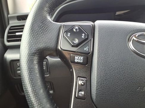 Certified 2024 Toyota 4Runner TRD Off-Road Premium w/ Off Road Premium Plus Package AWD/4WD image 22