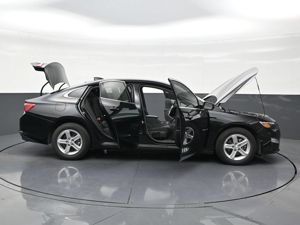 Used 2024 Chevrolet Malibu LS FWD image 28