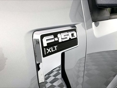 Used 2021 Ford F150 XLT AWD/4WD image 14