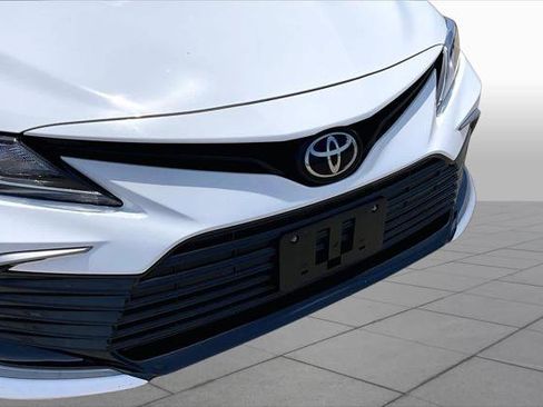 Certified 2022 Toyota Camry LE FWD image 29