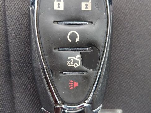 Used 2023 Chevrolet Malibu LT image 30