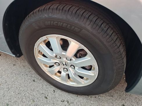 Used 2010 Honda Odyssey EX-L image 4