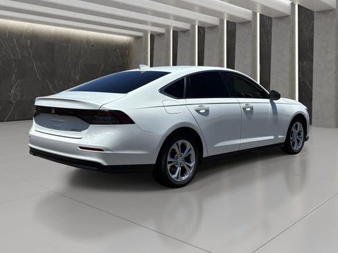 Used 2024 Honda Accord LX image 6