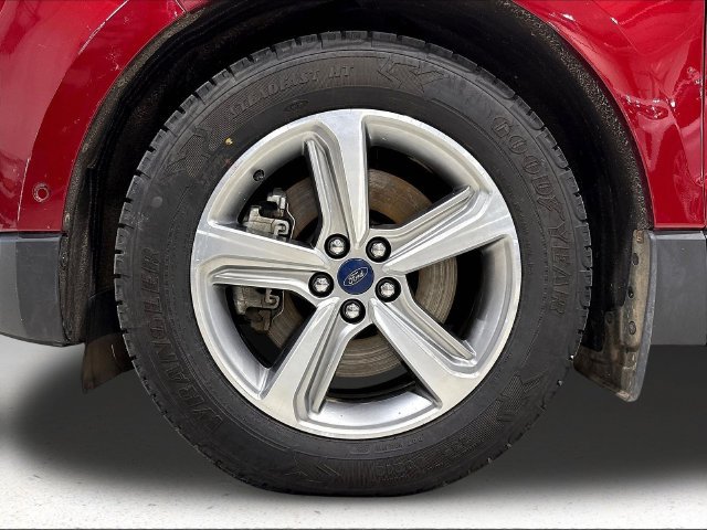 Used 2019 Ford Edge Titanium w/ Equipment Group 301A AWD/4WD image 36