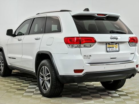 Used 2018 Jeep Grand Cherokee Limited AWD/4WD image 6