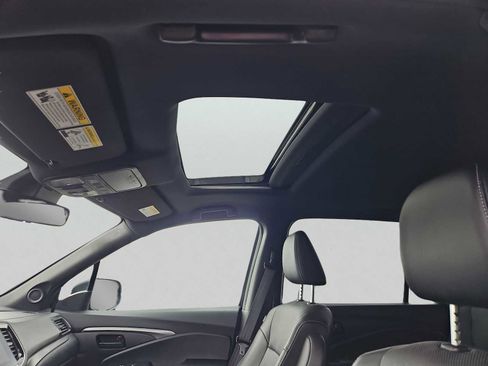 Certified 2023 Honda Passport EX-L image 15