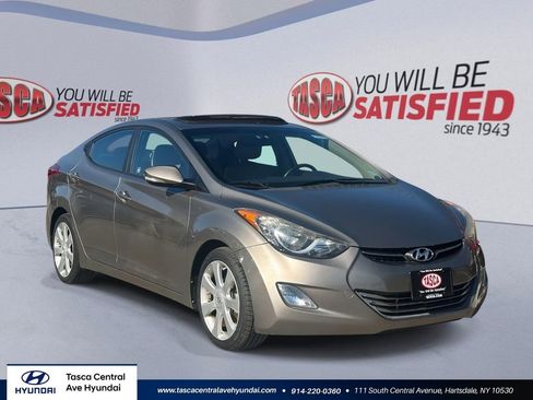 Used 2013 Hyundai Elantra Limited image 1