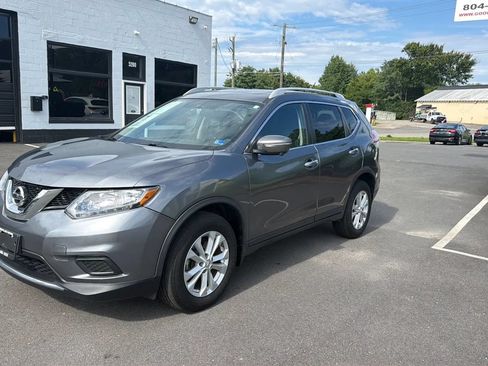 Used 2014 Nissan Rogue SV w/ SV Premium Package AWD/4WD image 3