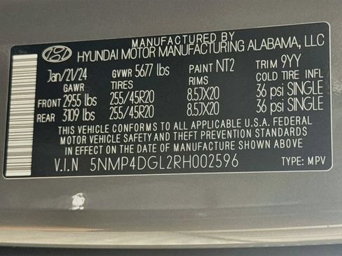 Certified 2024 Hyundai Santa Fe Limited AWD/4WD image 17