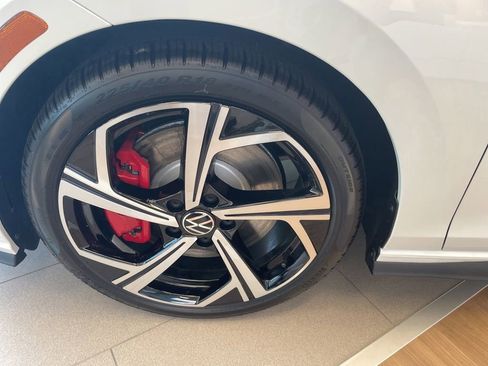 New 2025 Volkswagen GTI SE image 8