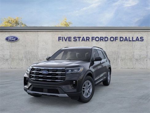 New 2025 Ford Explorer Active w/ Active Comfort Package image 2
