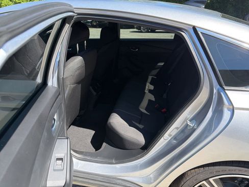 Certified 2025 Honda Accord Sport image 17