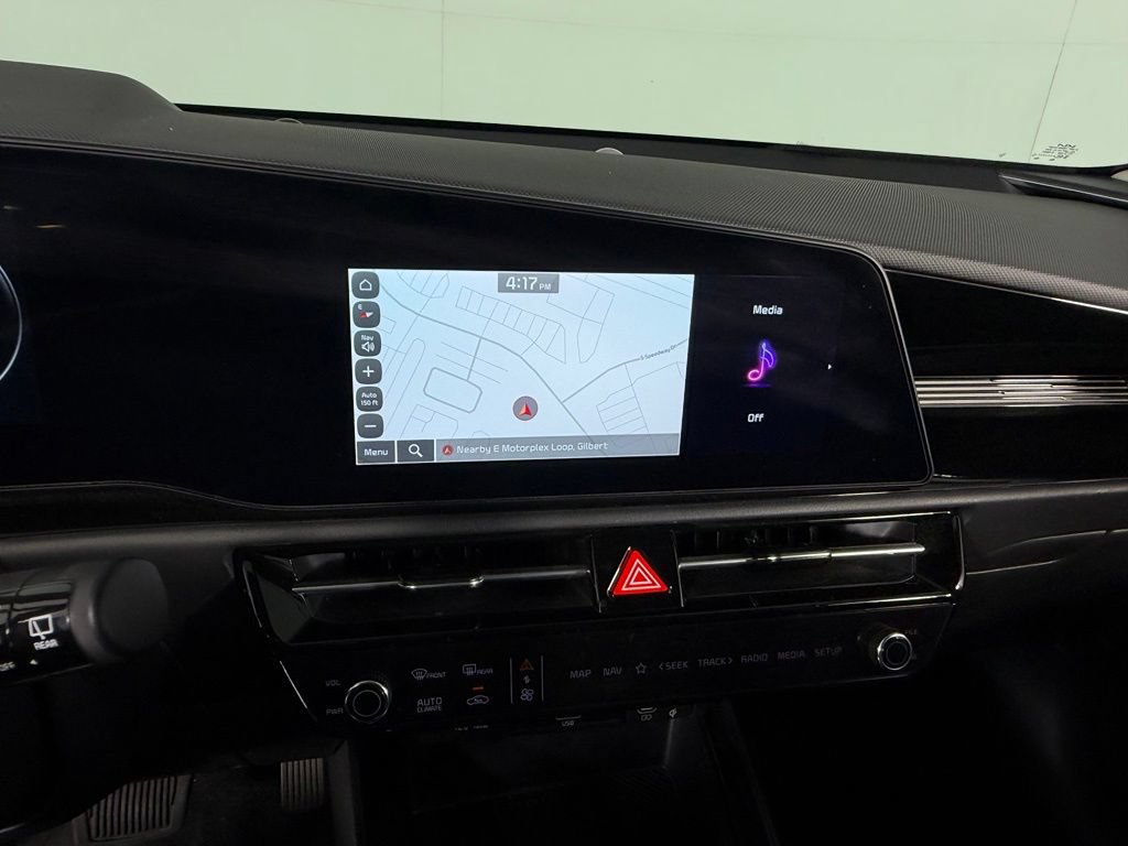 Used 2025 Kia Niro Wind FWD image 17