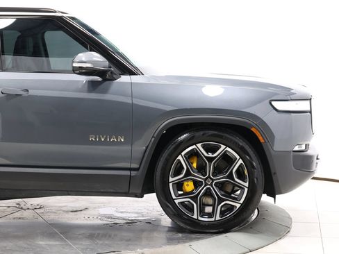 Used 2024 Rivian R1S Adventure AWD/4WD image 79